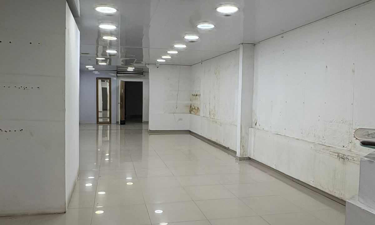 WhatsApp Image 2025-10-15 at 10.05.54 AM (2)