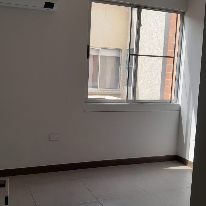 WhatsApp Image 2025-10-28 at 10.23.13 AM (2)