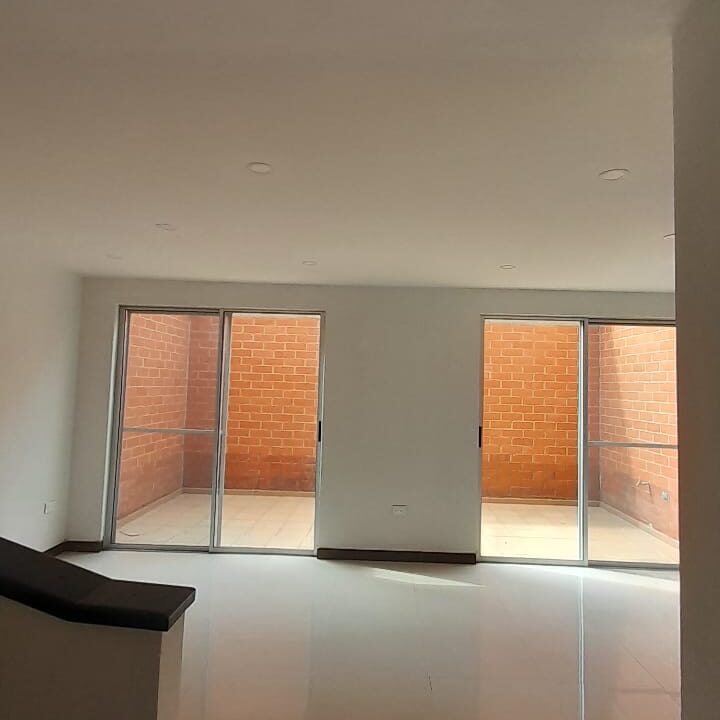 WhatsApp Image 2025-10-28 at 9.48.51 AM (1)