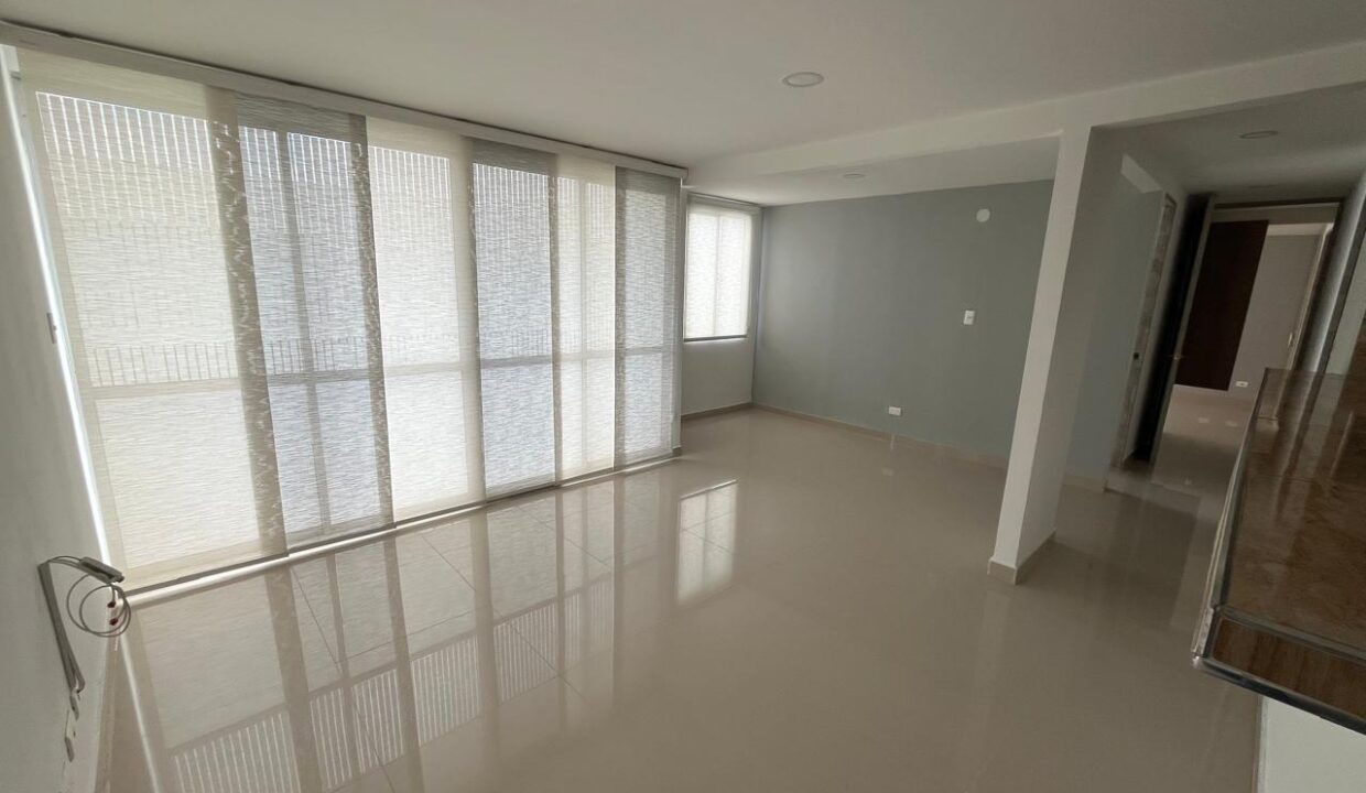 WhatsApp Image 2025-12-15 at 11.01.54 AM (1)