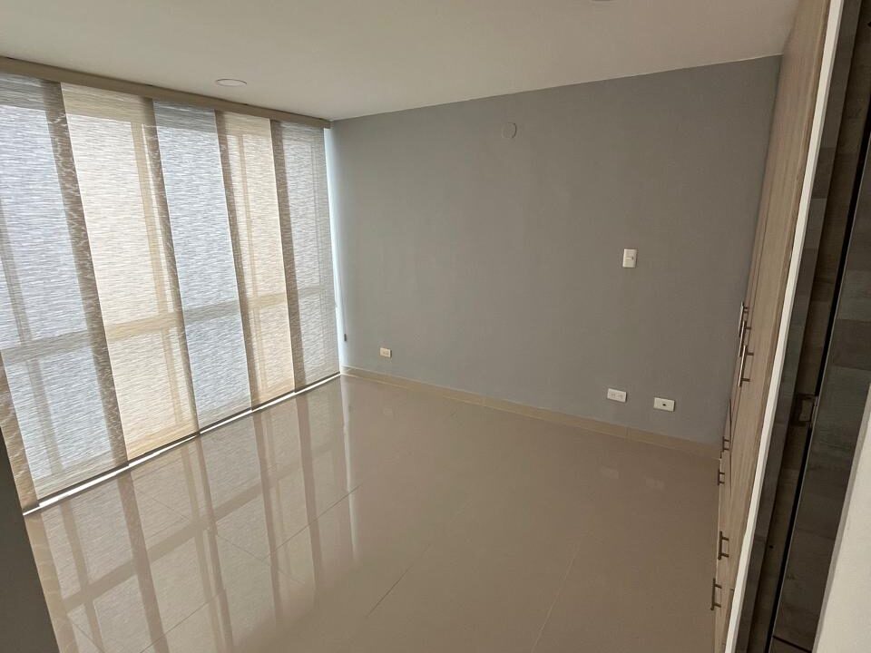 WhatsApp Image 2025-12-15 at 11.01.56 AM (1)