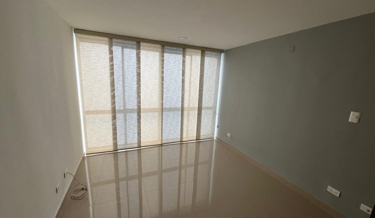 WhatsApp Image 2025-12-15 at 11.01.56 AM (2)