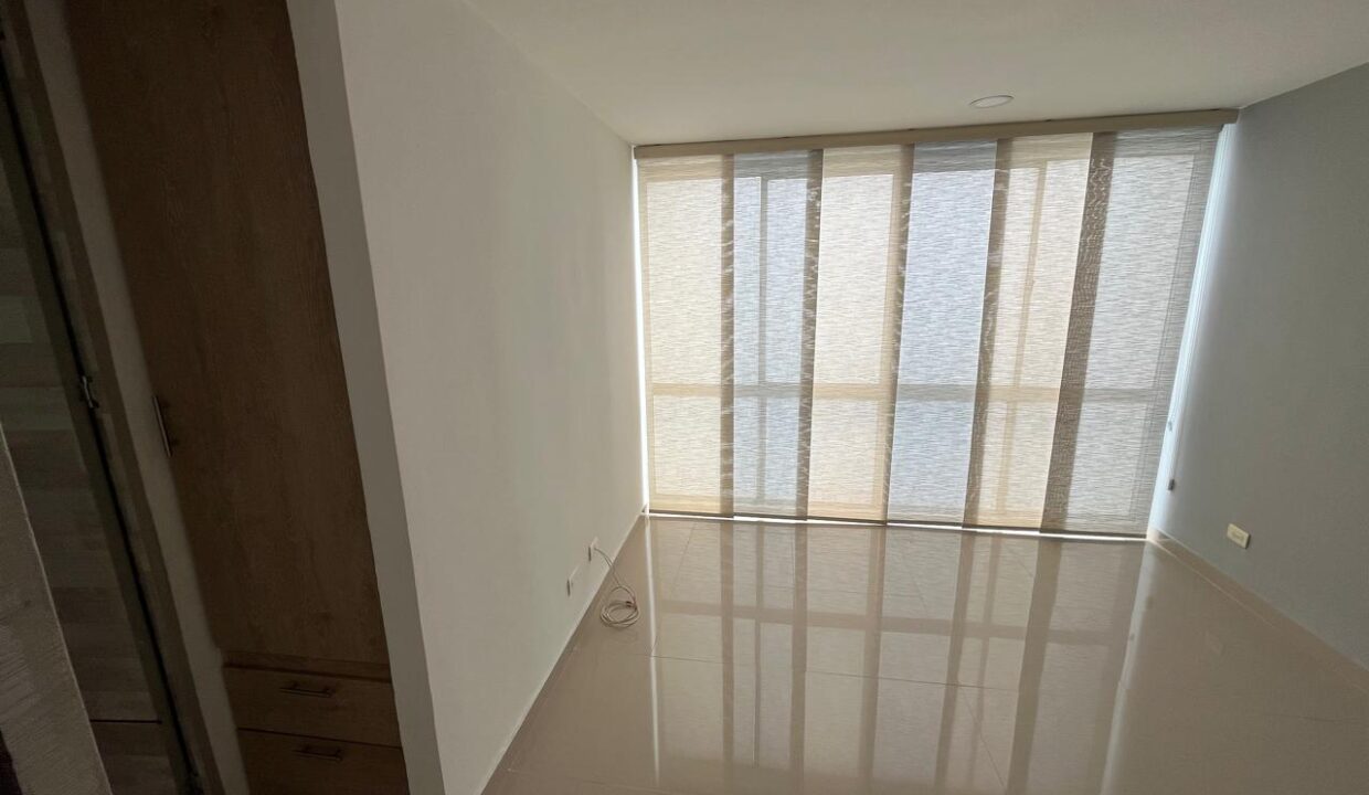 WhatsApp Image 2025-12-15 at 11.01.56 AM (6)