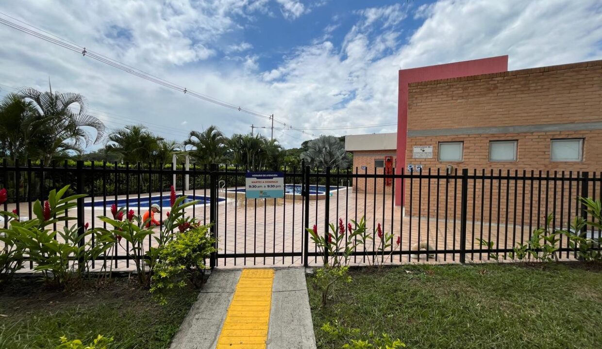 WhatsApp Image 2025-12-15 at 11.01.57 AM (5)