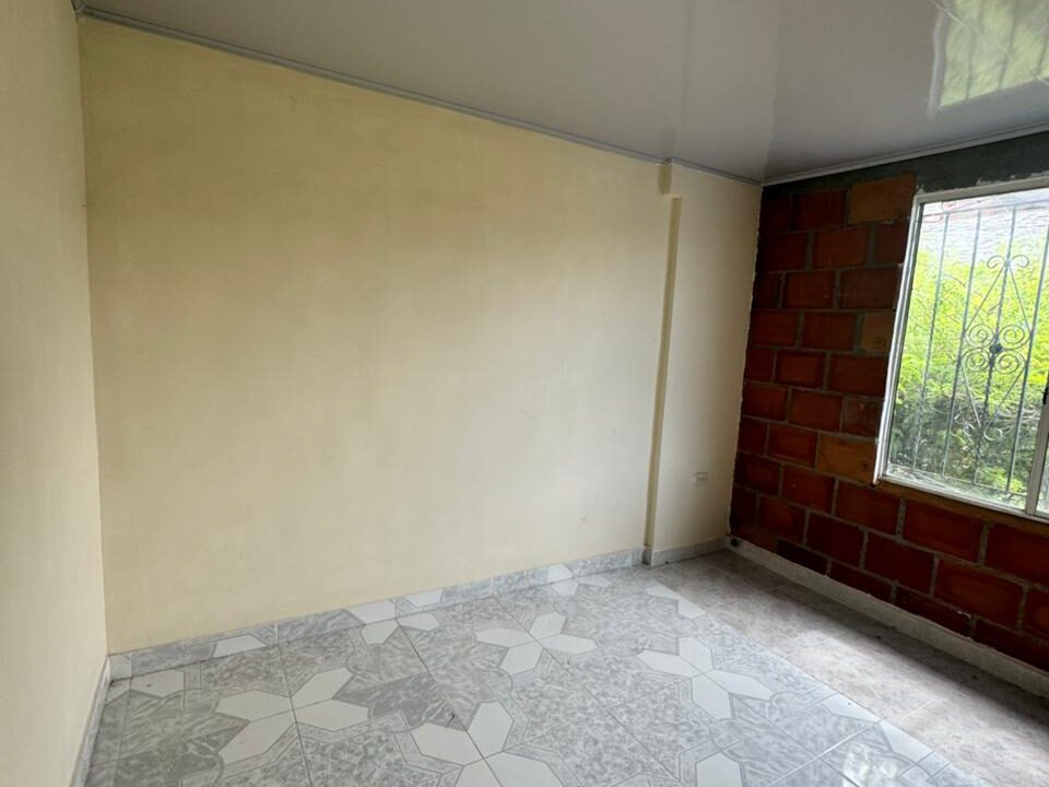 WhatsApp Image 2025-12-18 at 1.43.08 PM (2)