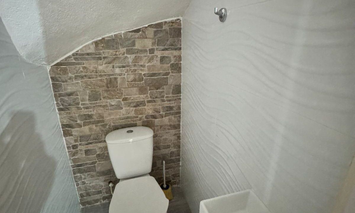 WhatsApp Image 2025-12-23 at 3.40.11 PM (3)