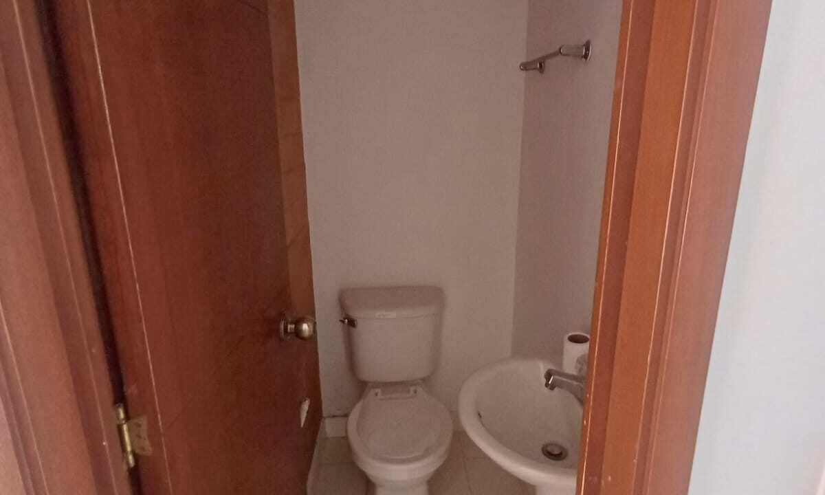 WhatsApp Image 2025-12-23 at 4.24.27 PM (4)